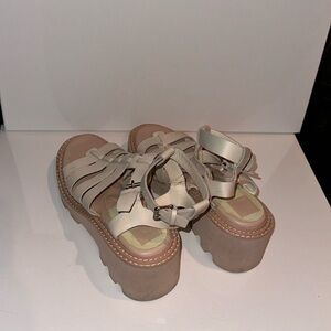 DOLCE VITA Gladiator 90's Womens Ivory Platform Sandals 8